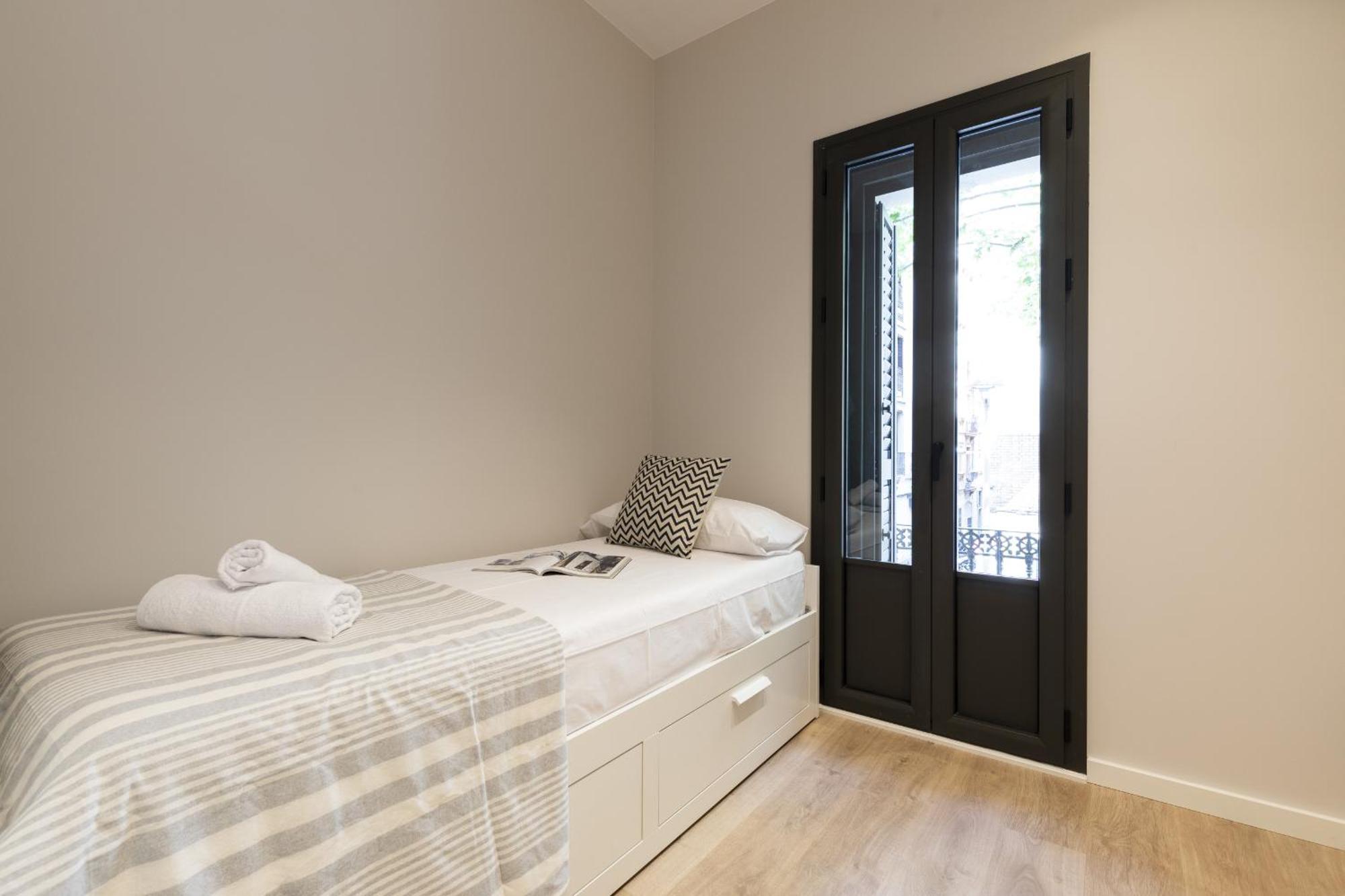 Ola Living Gracia Apartment Barcelona Luaran gambar